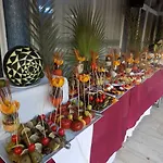 Semt Luna Hotel 2*
