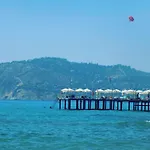 Semt Luna Hotel 2*