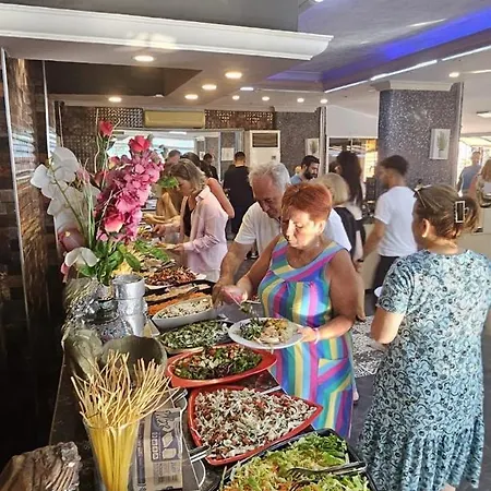 Semt Luna Szálloda 2*