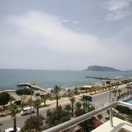 Semt Luna Отель 2*