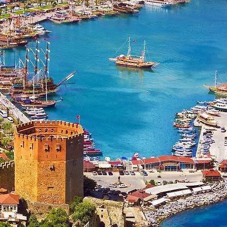 Отель Semt Luna