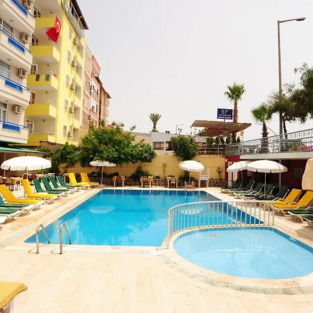 Semt Luna Szálloda Alanya