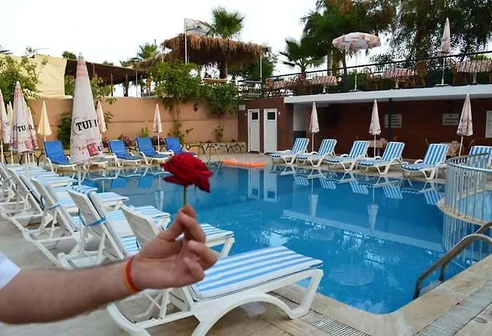 Semt Luna アランヤ