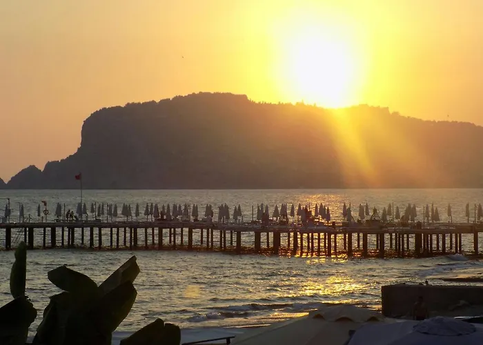 Semt Luna ホテル アランヤ