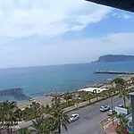 Hotel Semt Luna
