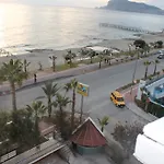 Semt Luna Hotel 2*